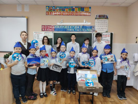 В школьном музее «Память» прошёл тематический час, посвящённый «Блокаде Ленинграда».